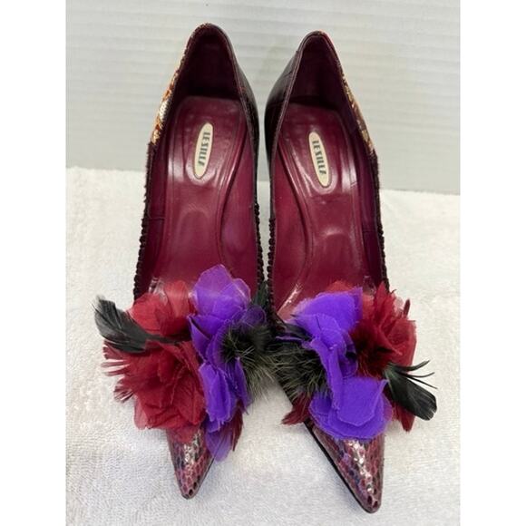 LE Stieff Embellished Floral Stiletto Heels Pumps Burgundy Leather Snakeskin - Picture 1 of 8